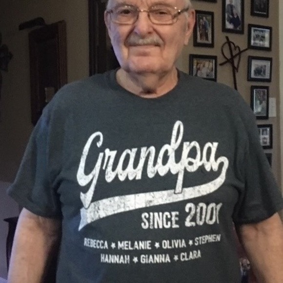 larry1943f